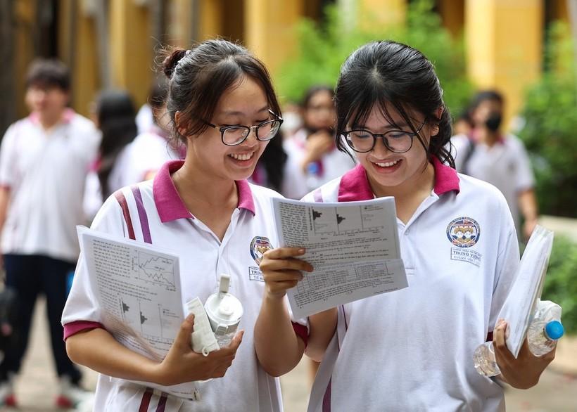 Theo các chuyên gia, phương thức xét tuyển trên bảo đảm sự công bằng và tạo thêm lựa chọn cho thí sinh. Ảnh: INT